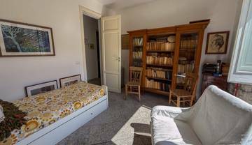 Thumbnail von Immogold Familienfreundliche Villa mit riesigen Obstgarten und vier Schlafzimmern