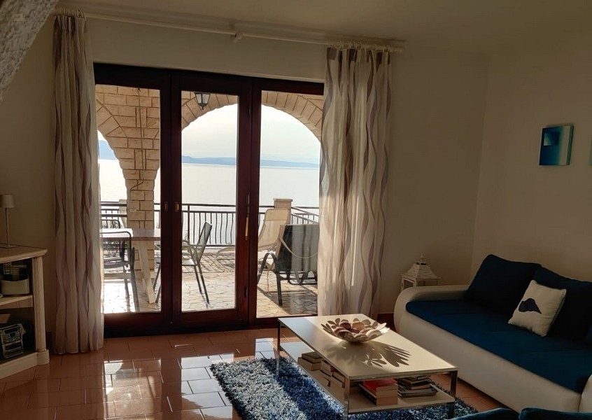 Thumbnail von Möblierte Wohnung in traumhafter Lage direkt am Meeresufer