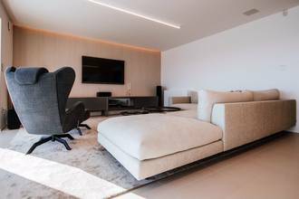 Thumbnail von Nowoczesna luksusowa willa bezpośrednio nad morzem