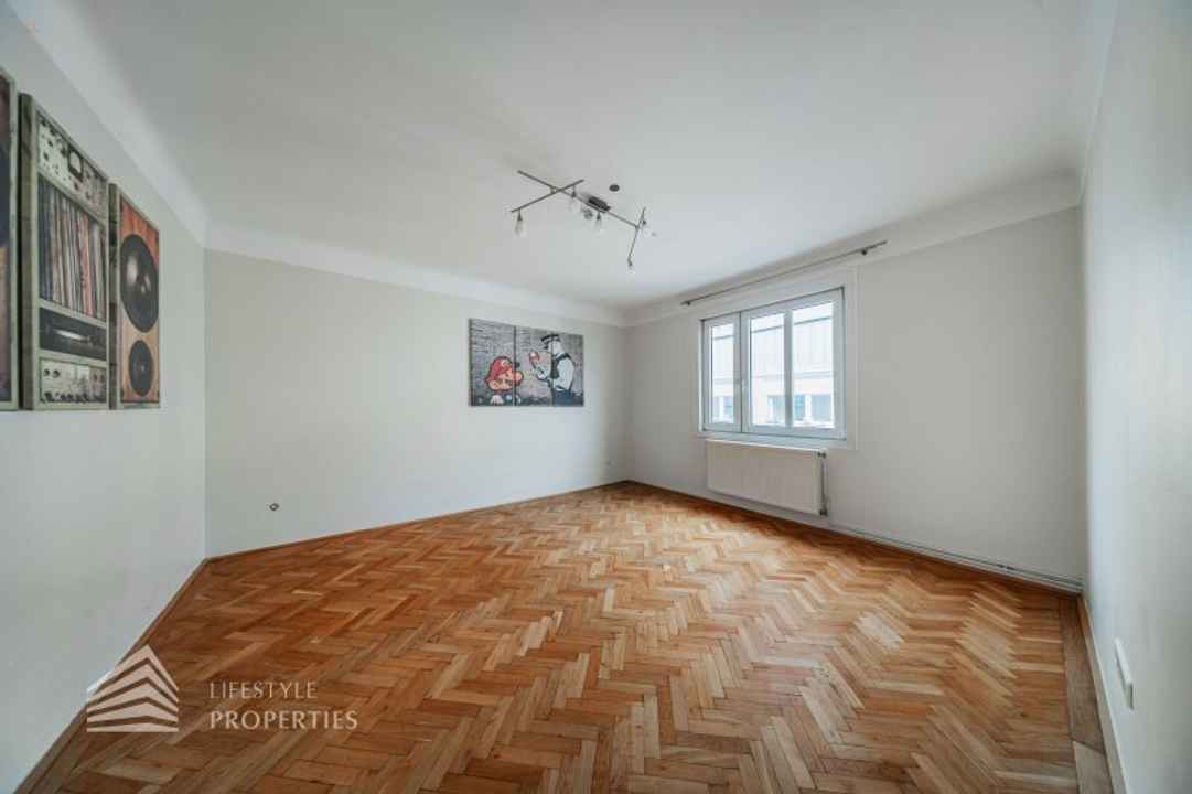 Helle Garconniere, Nähe Meiselmarkt