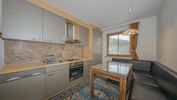 Thumbnail von Großzügige Gartenwohnung in zentraler Ruhelage