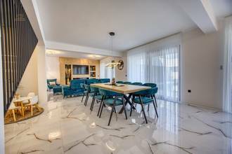 Thumbnail von Moderne Villa mit Dachterrasse und Pool, Region Zadar