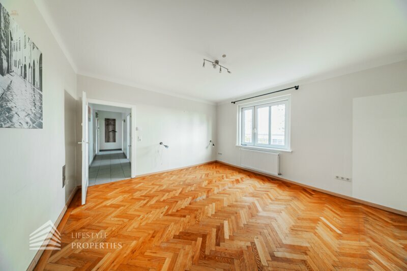 Helle 2-Zimmer Wohnung, Nähe Meiselmarkt