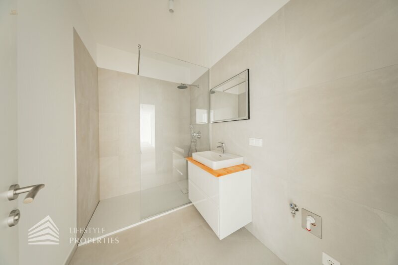 Thumbnail von Heller 3-Zimmer Erstbezug mit Terrasse, Nähe Kutschkermarkt