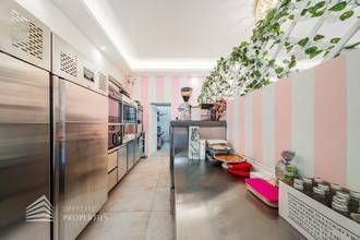 Thumbnail von Tam donanımlı kafe-pastane - Fransız cazibesi ve canlı bir konumda işletmeye hazır