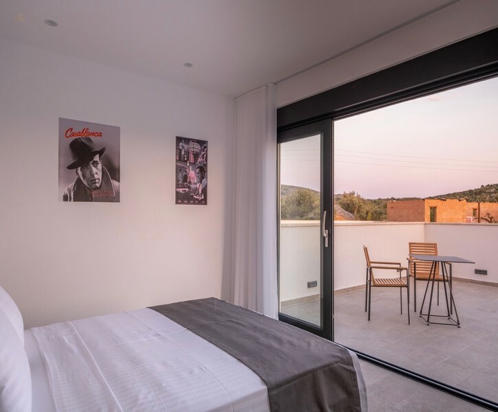 Thumbnail von Moderne Villa mit Pool nahe dem Meer