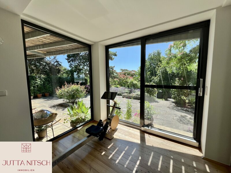 Thumbnail von Exquisites Terrassenhaus mit max. 3 Wohneinheiten in Eisenstadt, separates Baugrundstück – Ihr neues Zuhause mit Traumgarten, Naturpool und Weitblick!