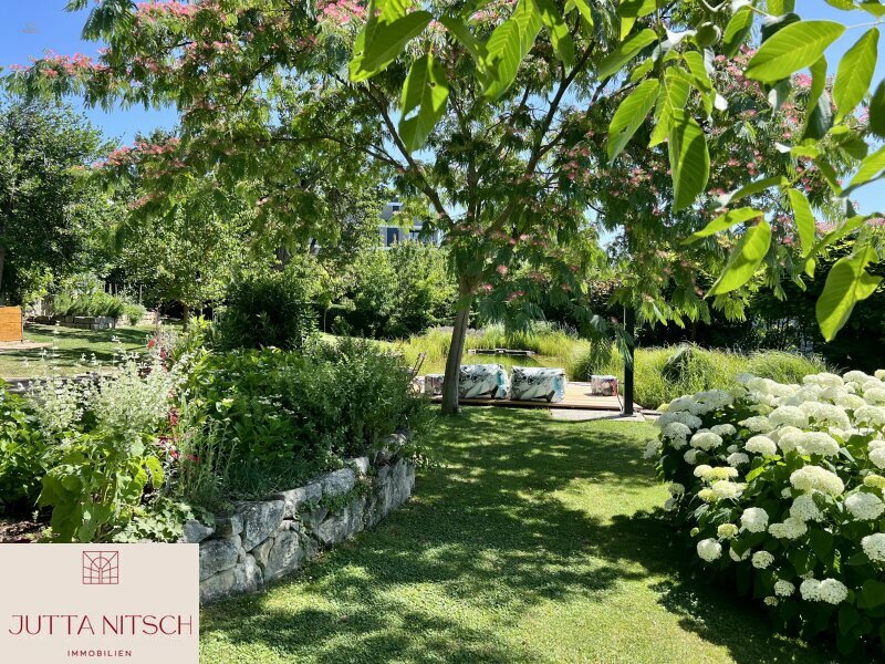 Thumbnail von Exquisites Terrassenhaus mit max. 3 Wohneinheiten in Eisenstadt, separates Baugrundstück – Ihr neues Zuhause mit Traumgarten, Naturpool und Weitblick!