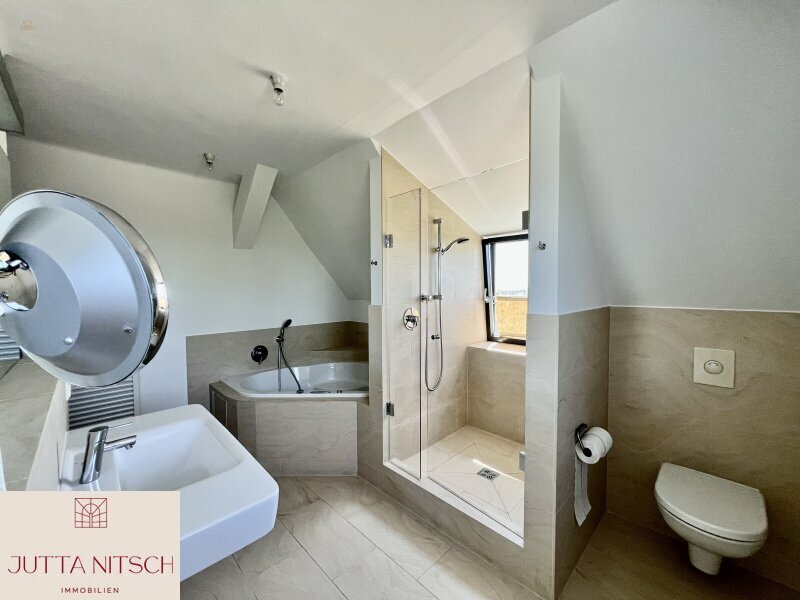 Thumbnail von Exquisites Terrassenhaus mit max. 3 Wohneinheiten in Eisenstadt, separates Baugrundstück – Ihr neues Zuhause mit Traumgarten, Naturpool und Weitblick!