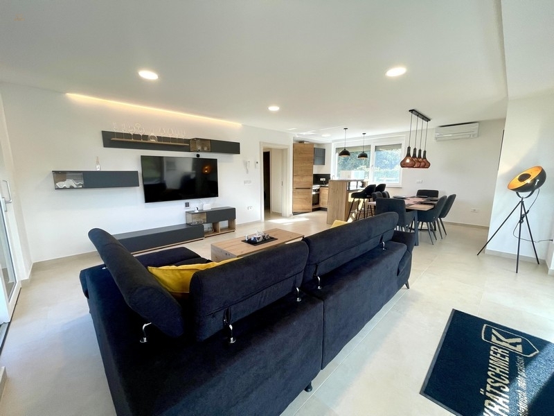 Thumbnail von Moderne Wohnung mit Meerblick