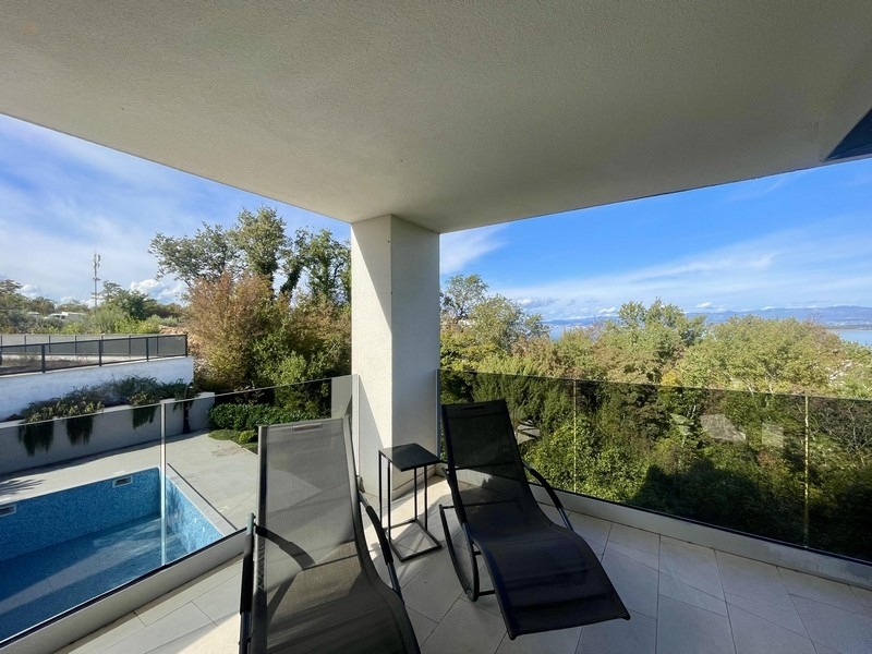 Thumbnail von Moderne Wohnung mit Meerblick