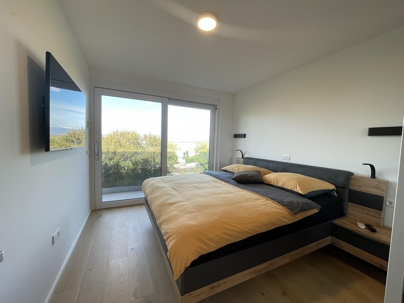 Thumbnail von Moderne Wohnung mit Meerblick