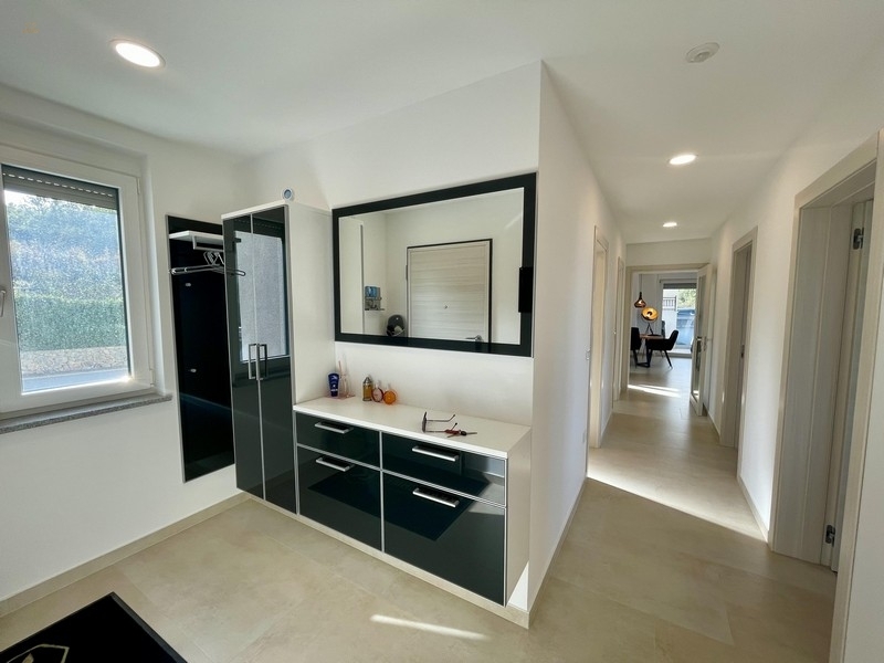 Thumbnail von Moderne Wohnung mit Meerblick