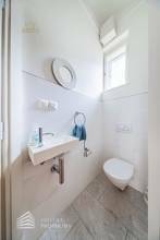 Thumbnail von Charmante 3-Zimmer Altbauwohnung mit Loggia, Nähe Volksoper