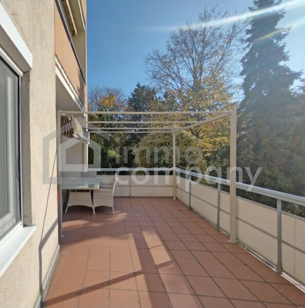 Thumbnail von Helle 4 Zimmer mit großer TERRASSE + eigener Garage / Bruck an der Leitha