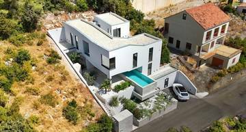 Thumbnail von Moderne Neubau-Villa mit Infinity-Pool und Meerblick, Insel Korcula