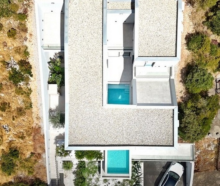 Thumbnail von Moderne Neubau-Villa mit Infinity-Pool und Meerblick, Insel Korcula