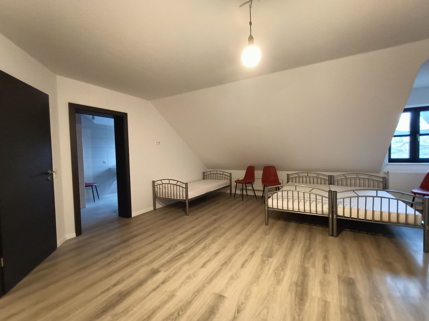 Thumbnail von Attraktive Gewerbeimmobilie mit großem Grundstück als Kapitalanlage oder zur Eigennutzung mit enormem Potential