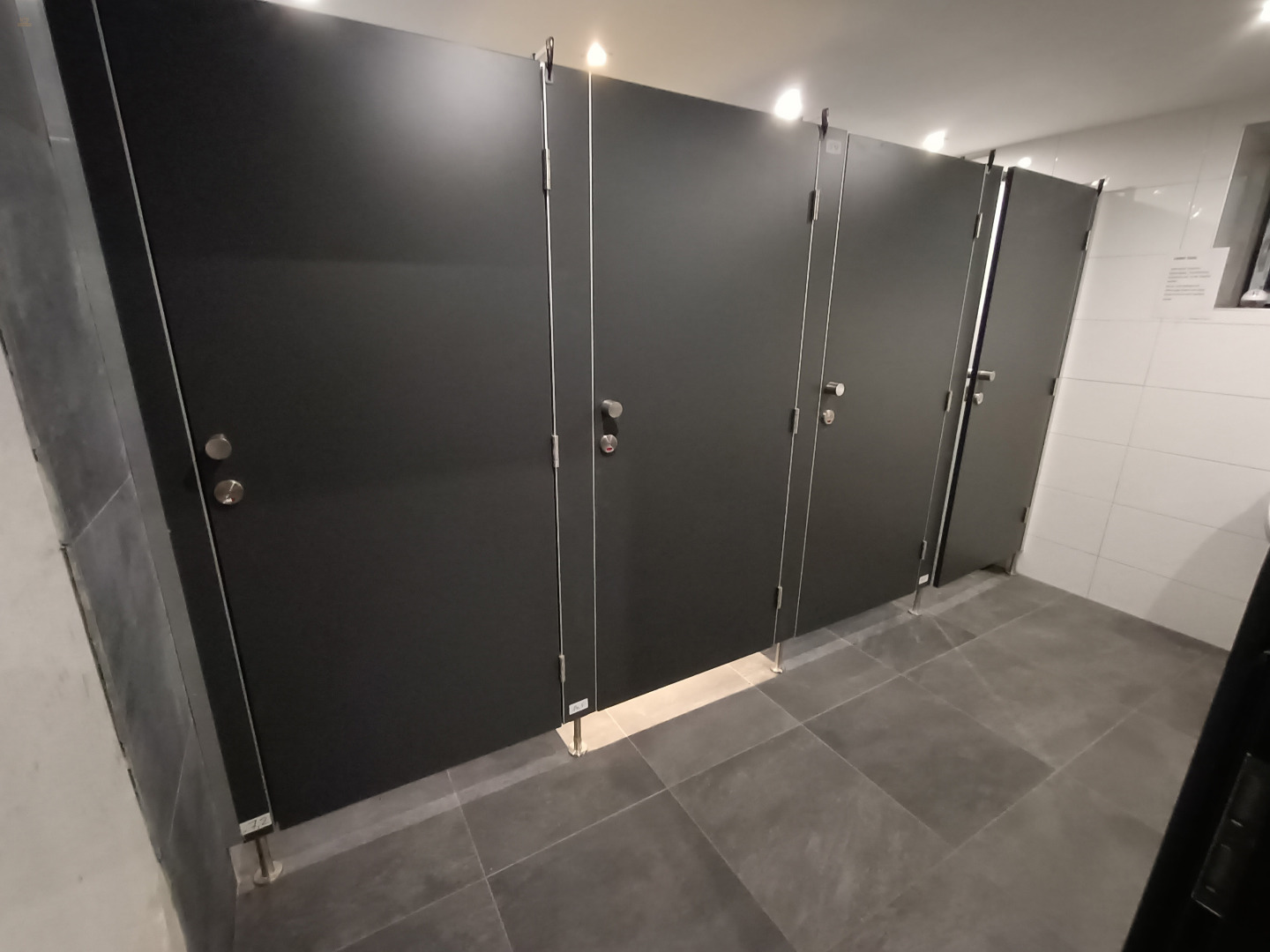 Thumbnail von Attraktive Gewerbeimmobilie mit großem Grundstück als Kapitalanlage oder zur Eigennutzung mit enormem Potential