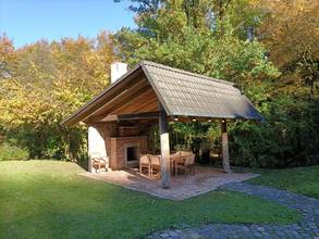 Thumbnail von Attraktive Gewerbeimmobilie mit großem Grundstück als Kapitalanlage oder zur Eigennutzung mit enormem Potential