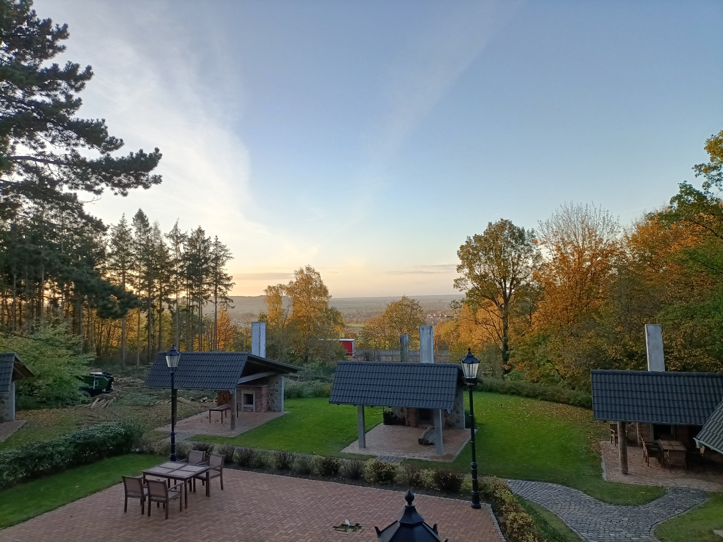 Thumbnail von Attraktive Gewerbeimmobilie mit großem Grundstück als Kapitalanlage oder zur Eigennutzung mit enormem Potential