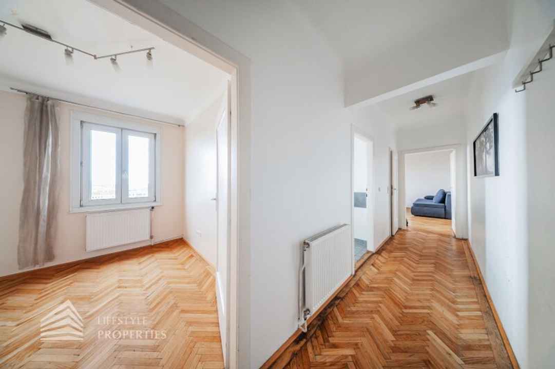 Helle 2-Zimmer Wohnung, Nähe Meiselmarkt