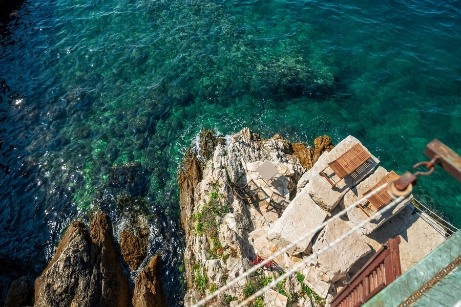 Wohnung in der ersten Reihe mit spektakulärem Blick auf das Meer