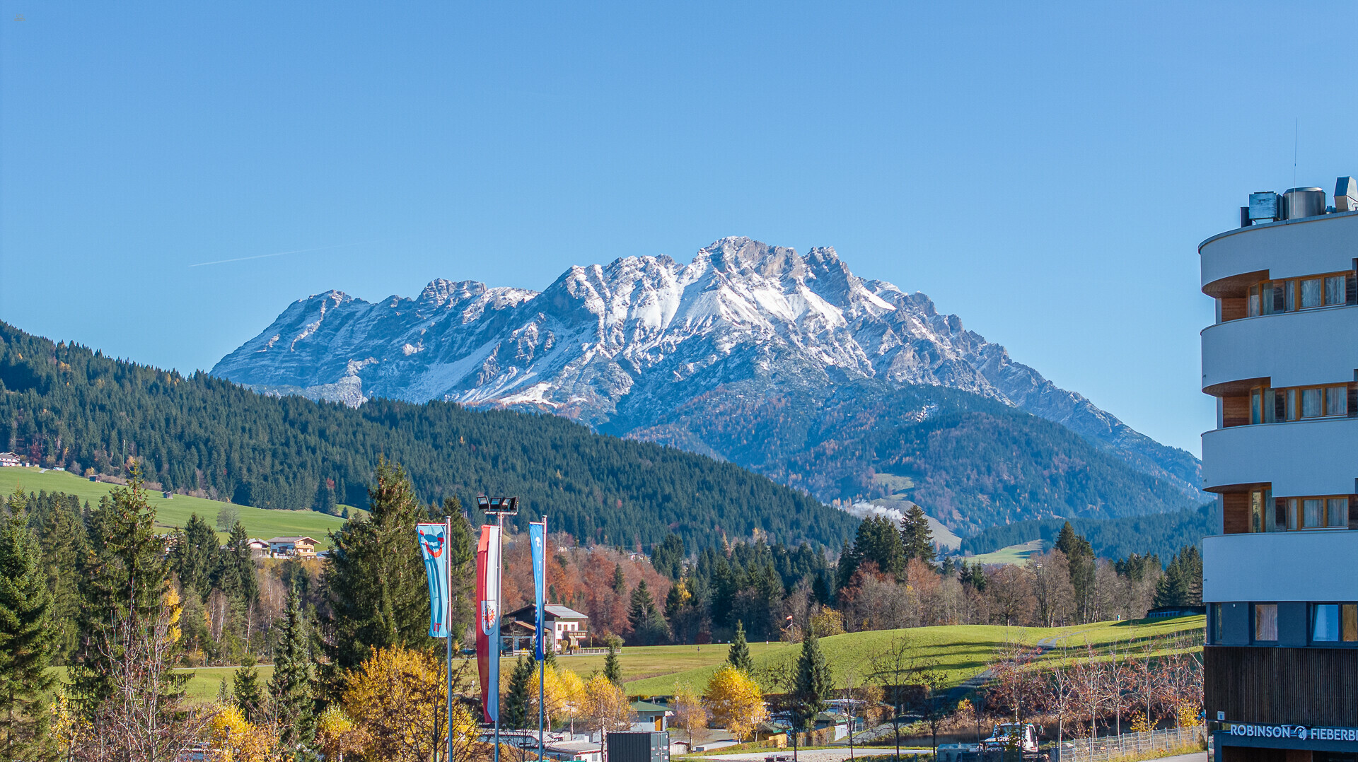 Thumbnail von Exklusiver Après-Ski & Gastgewerbebetrieb in Toplage an der Skipiste