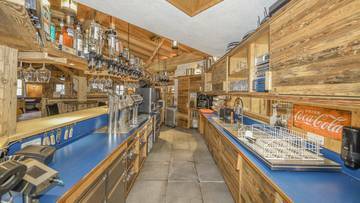 Thumbnail von Эксклюзивный après-ski и гостиничный бизнес в престижном месте у лыжной трассы