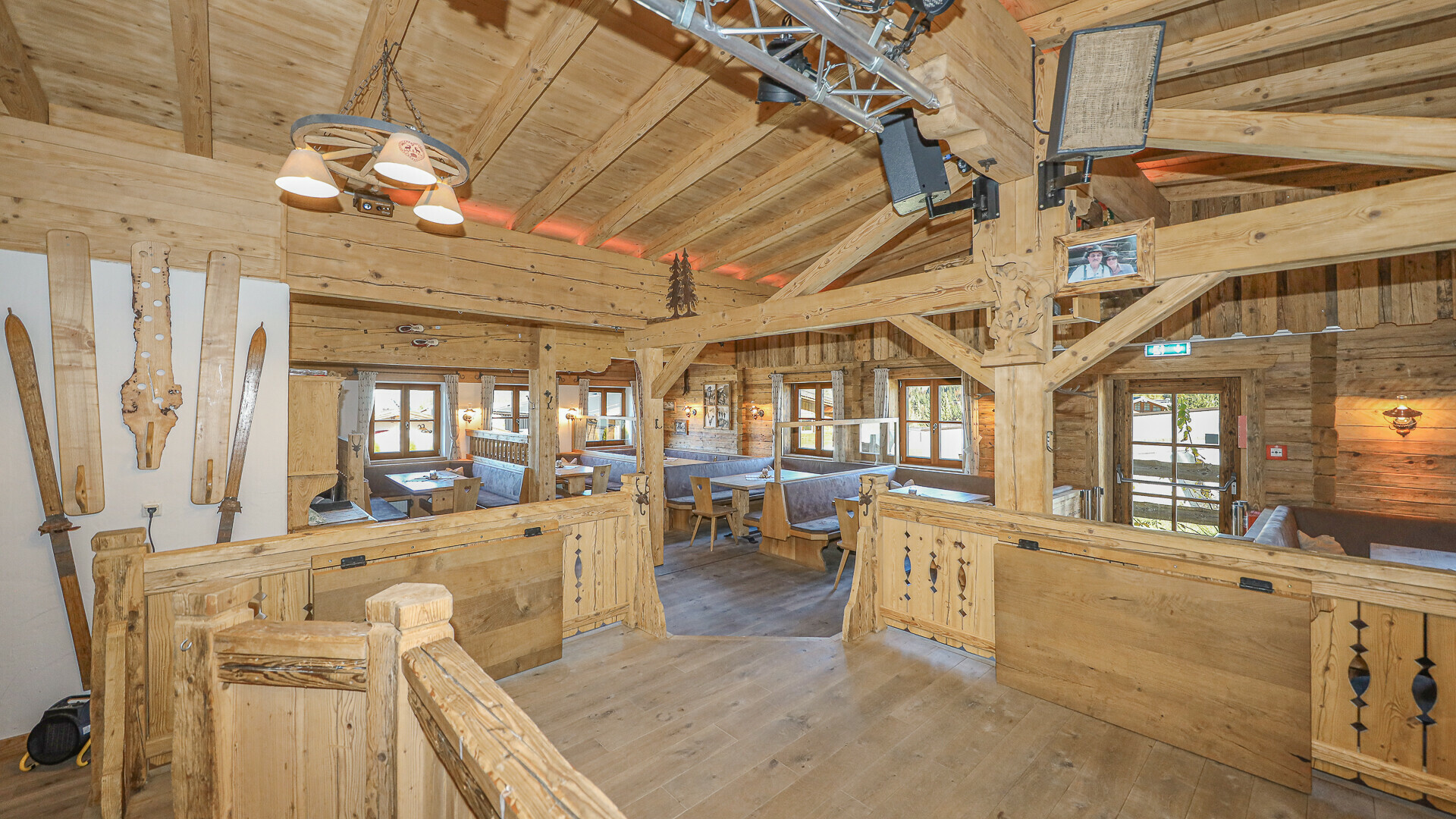 Thumbnail von Exklusiver Après-Ski & Gastgewerbebetrieb in Toplage an der Skipiste