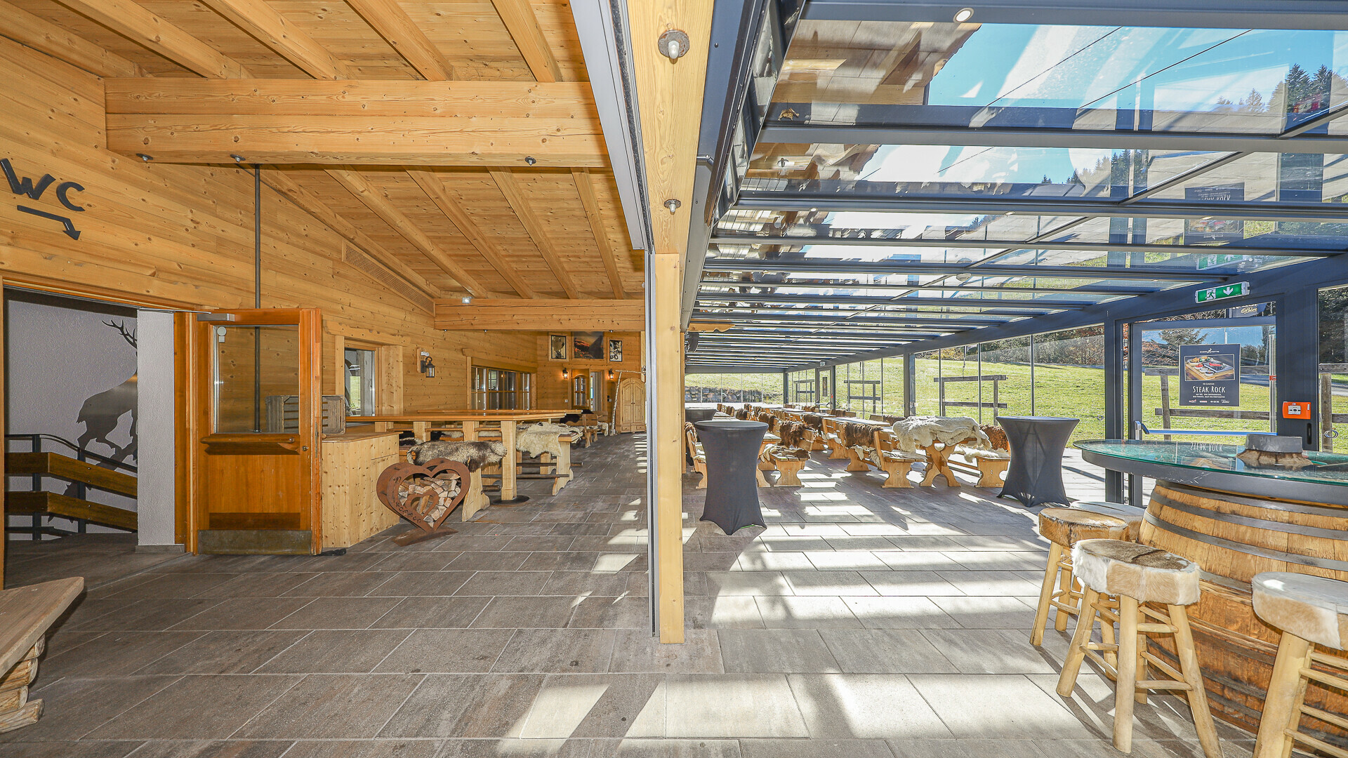 Thumbnail von Exklusiver Après-Ski & Gastgewerbebetrieb in Toplage an der Skipiste