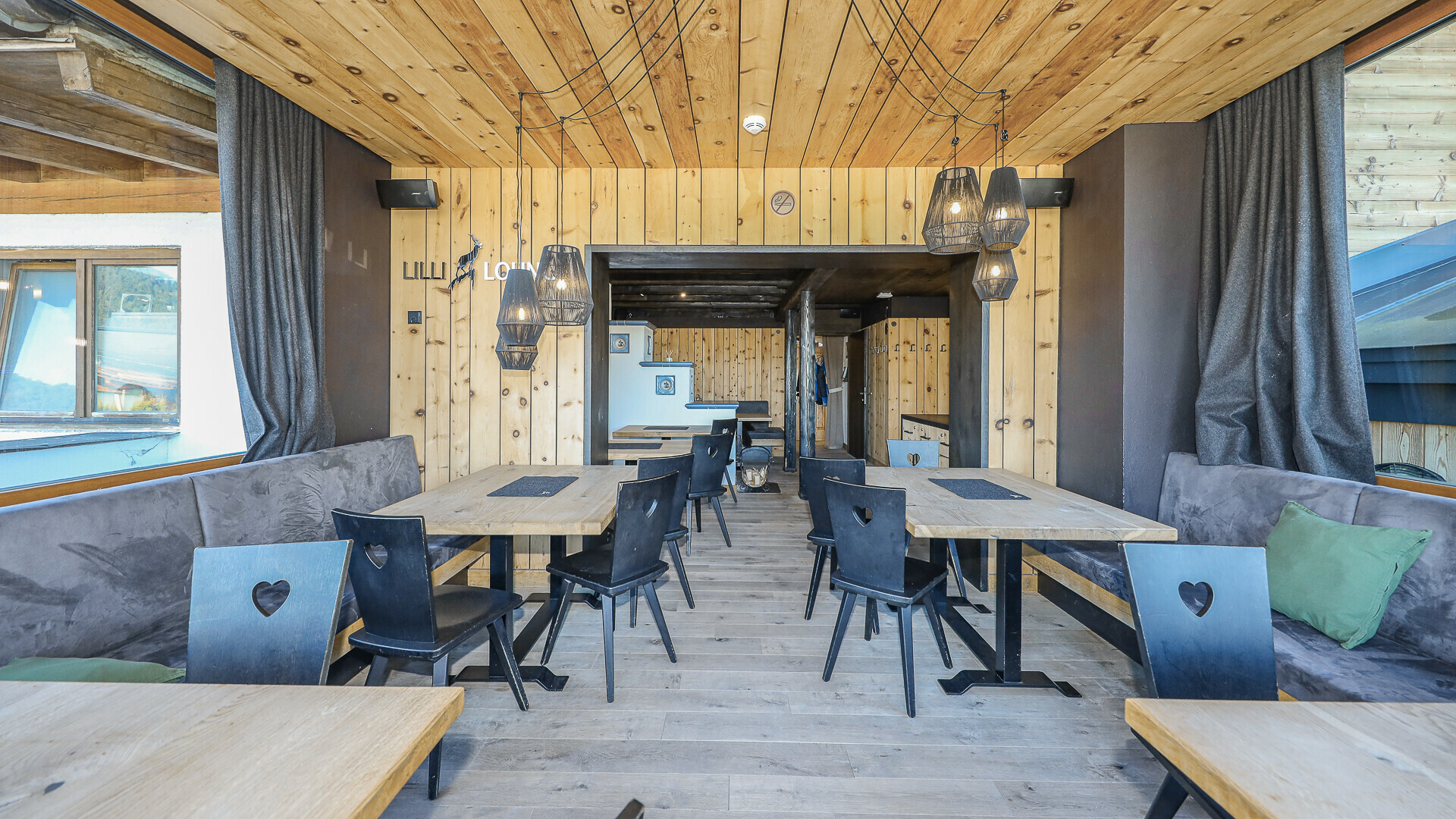 Thumbnail von Exklusiver Après-Ski & Gastgewerbebetrieb in Toplage an der Skipiste