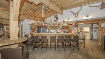 Thumbnail von Эксклюзивный après-ski и гостиничный бизнес в престижном месте у лыжной трассы