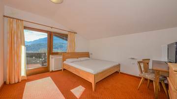 Thumbnail von Großzügiges Apartmenthaus mit traumhaftem Ausblick