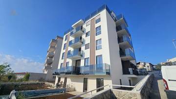 Thumbnail von Moderne Neubauwohnung mit wunderschönem Stadt- und Meerblick