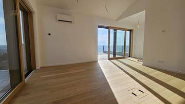 Thumbnail von Moderne Neubauwohnung mit wunderschönem Stadt- und Meerblick