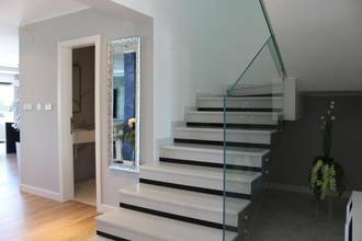 Thumbnail von プールとパノラマ海景色のあるモダンなヴィラ