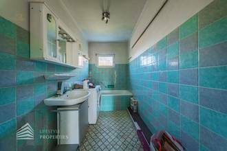 Thumbnail von Großzügiges Familienrefugium in absoluter Ruhelage – charmantes Wohnhaus auf 1.000 m² Traumgrundstück in 1220 Wien