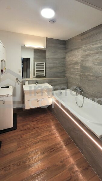 Thumbnail von Moderne energieffiziente Wohnung in Grünruhelage: 3 Zimmer mit BALKON und PARKPLATZ - Nähe Hainburg und Bratislava