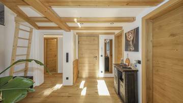 Thumbnail von Komplett sanierte Dachgeschosswohnung in zentrumsnaher Lage