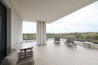 Thumbnail von Moderne Villa mit Pool