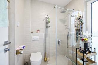 Thumbnail von Moderne Villa mit Pool