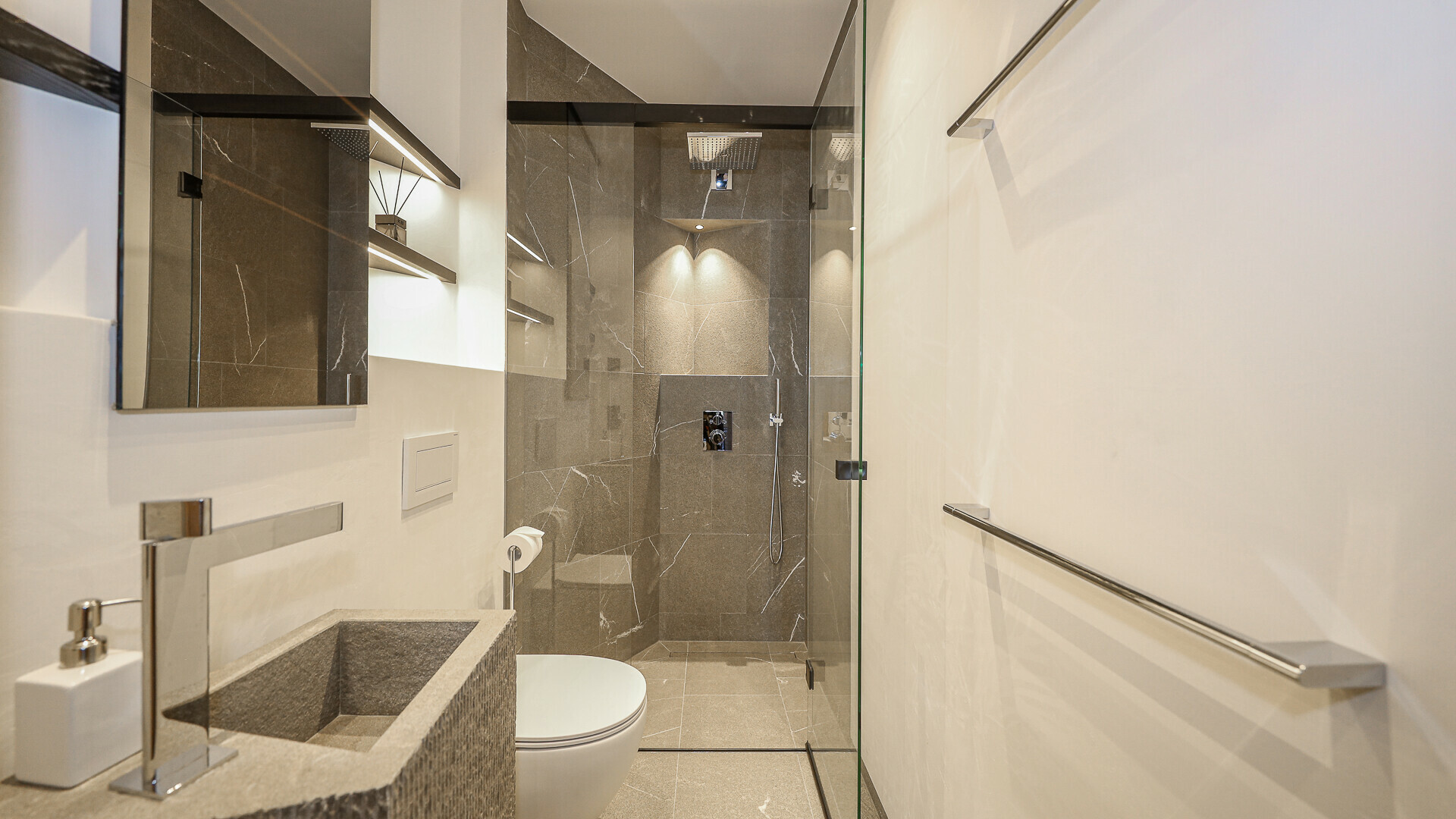 Thumbnail von Luxuswohnung in unverbaubarer Toplage - Areal Diamond Hills