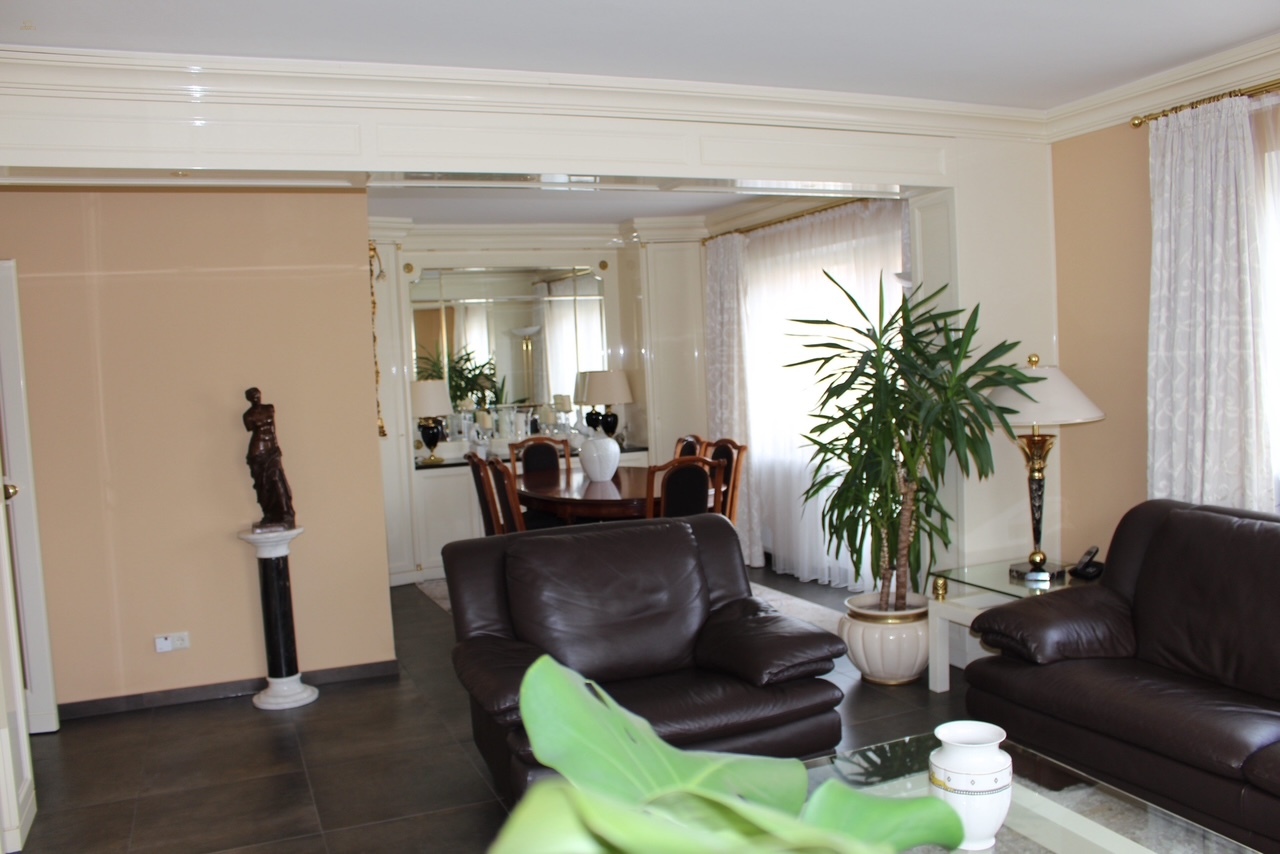 Thumbnail von Modernes Mehrgenerationenhaus in Top-Lage: Wohnen, Arbeiten und Investieren im Zentrum von Bad Tölz