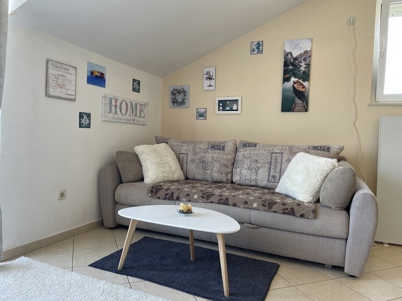 Thumbnail von Dachgeschosswohnung mit Blick auf den Hafen und das Meer