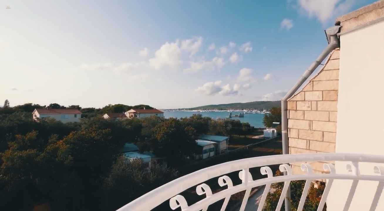 Reihenendhaus in attraktiver Lage nahe dem Meer