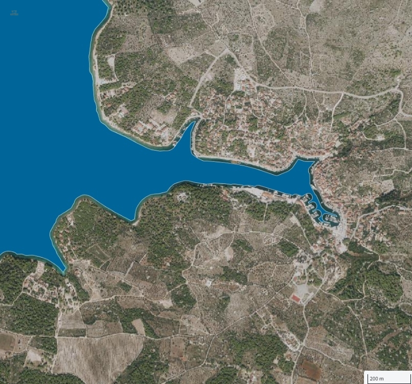 Thumbnail von Großes Baugrundstück in 2. Reihe direkt an bekannter Marina / Sporthafen