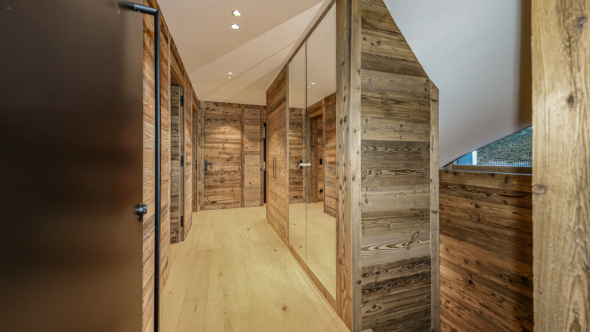 Thumbnail von Luxus-Townhouse in zentraler Toplage