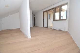 Thumbnail von Luksusowy penthouse z basenem na dachu i panoramicznym widokiem na morze