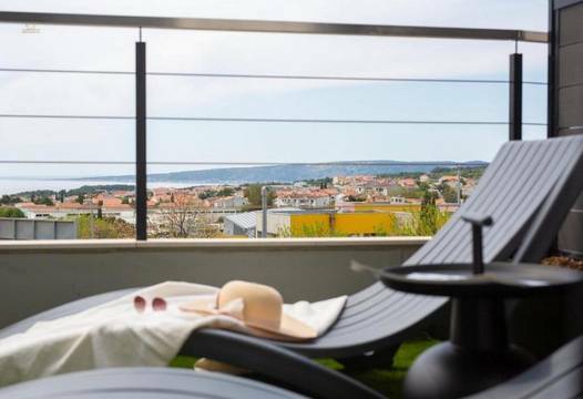 Moderne Wohnung mit schönem Meerblick